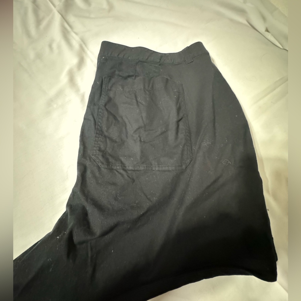 Lane Bryant like new 26 chino shorts black